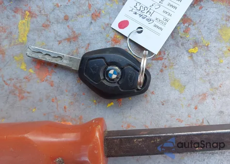 2003 BMW 330Xi z USA, uszkodzony, nr VIN WBAEW534X3PN30081